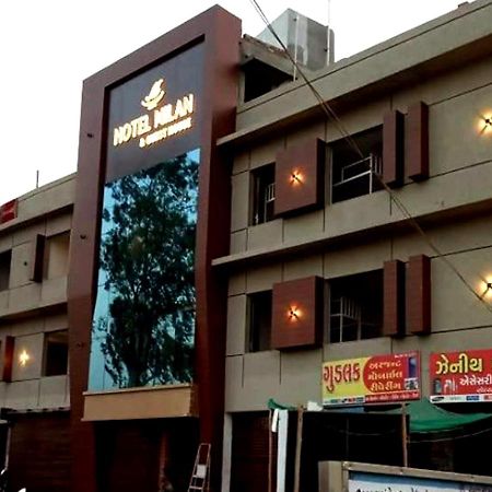 Hotel Milan Ahmedabad Extérieur photo