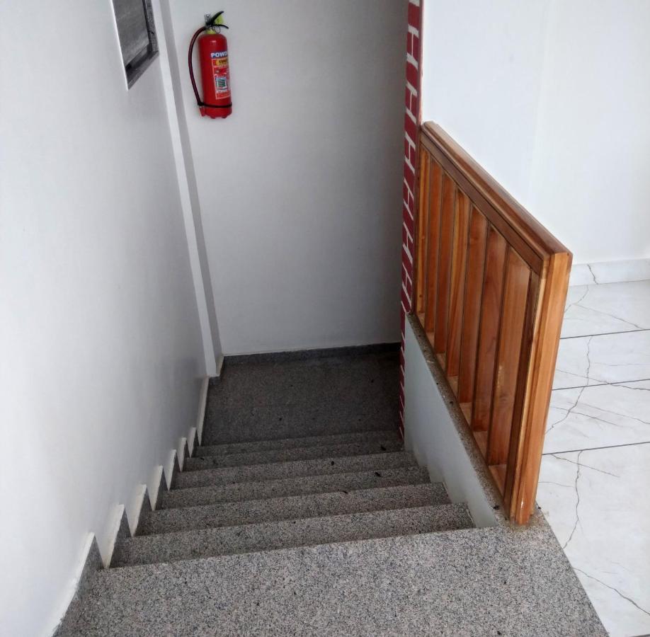 Hotel Milan Ahmedabad Extérieur photo