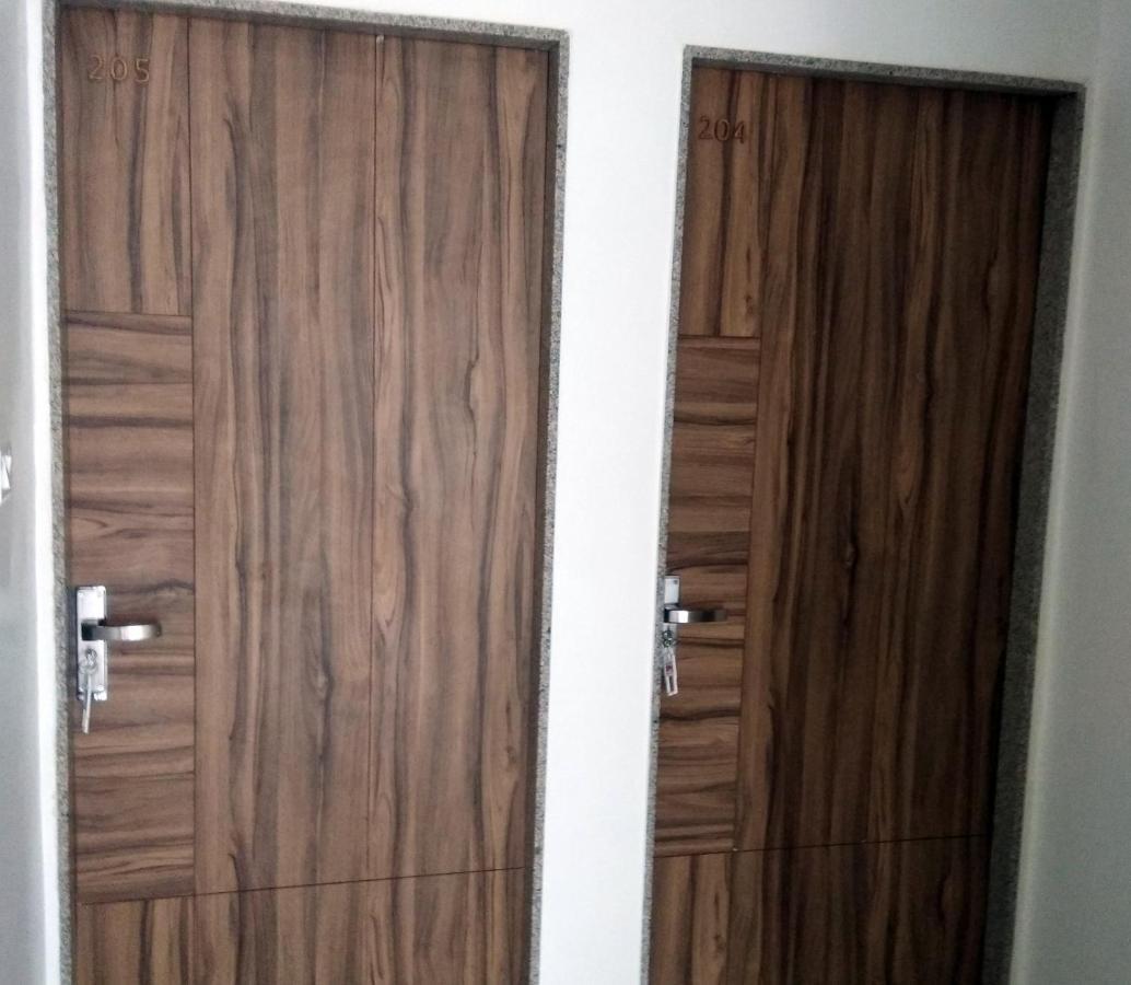 Hotel Milan Ahmedabad Extérieur photo