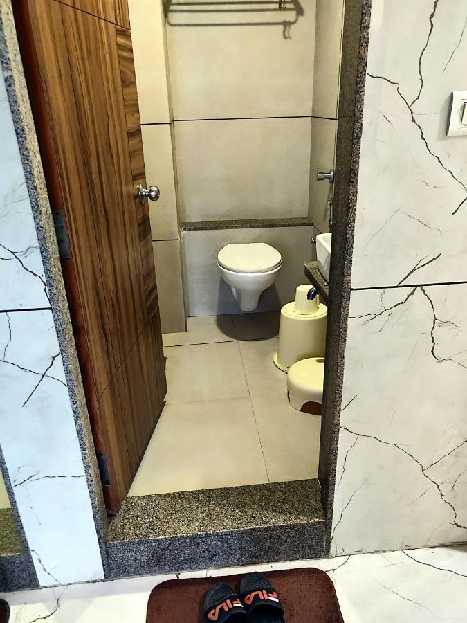 Hotel Milan Ahmedabad Extérieur photo